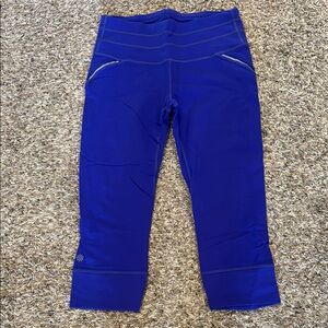 Athleta purple capri leggings
